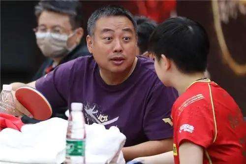 女乒世界杯陈梦胜孙颖莎夺冠，女乒世界杯陈梦胜孙颖莎夺冠一