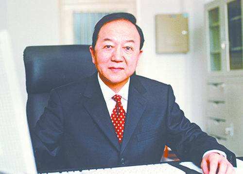 10月28日出生的名人，1955年10月28日出生的名人