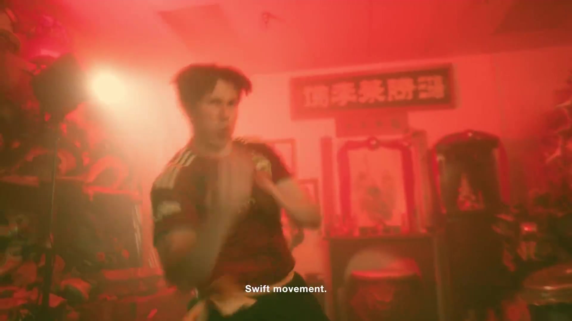 美职联西雅图海湾人发布李小龙联名球衣