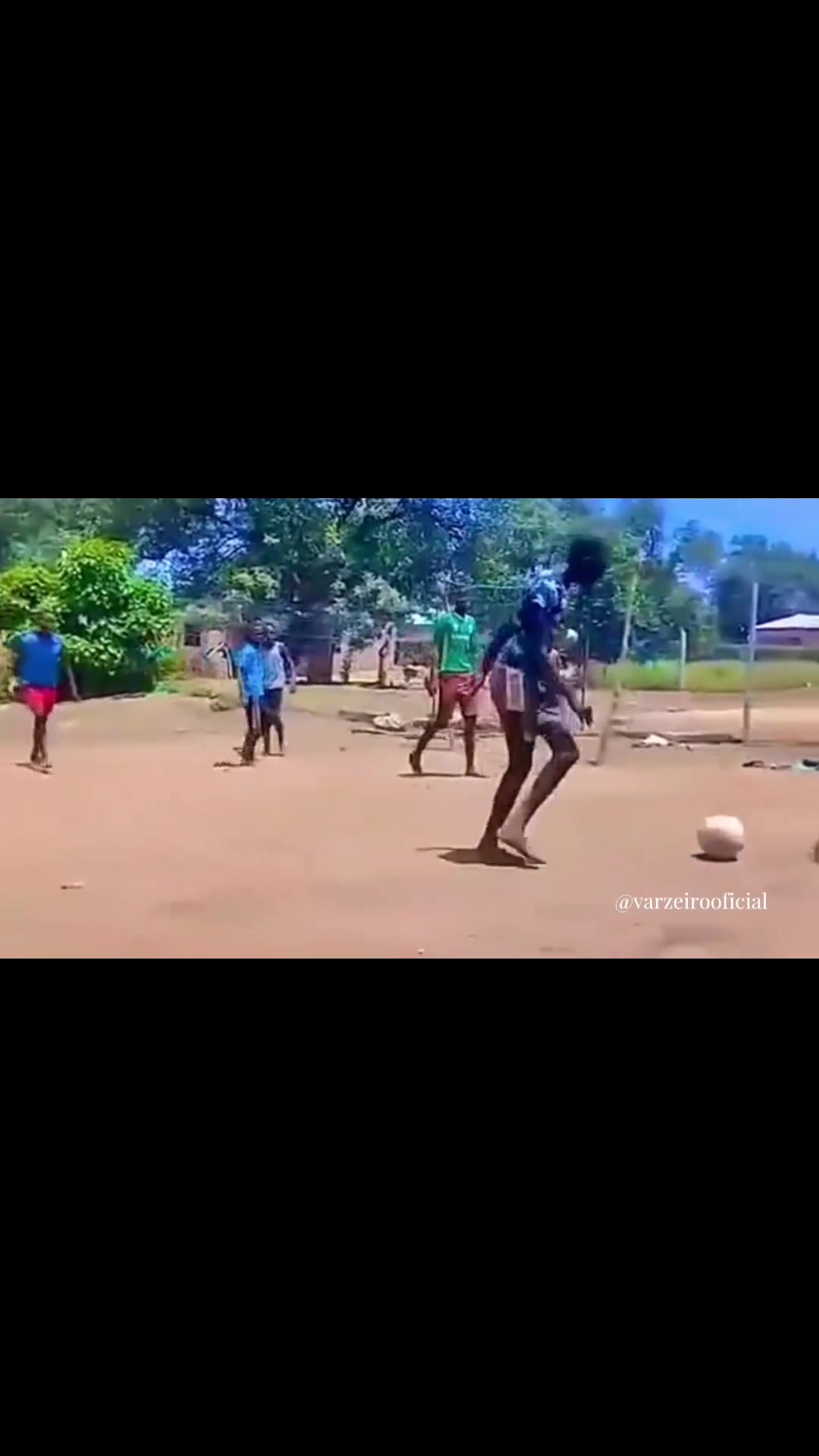 看来想在非洲野球场踢出名堂挺难的