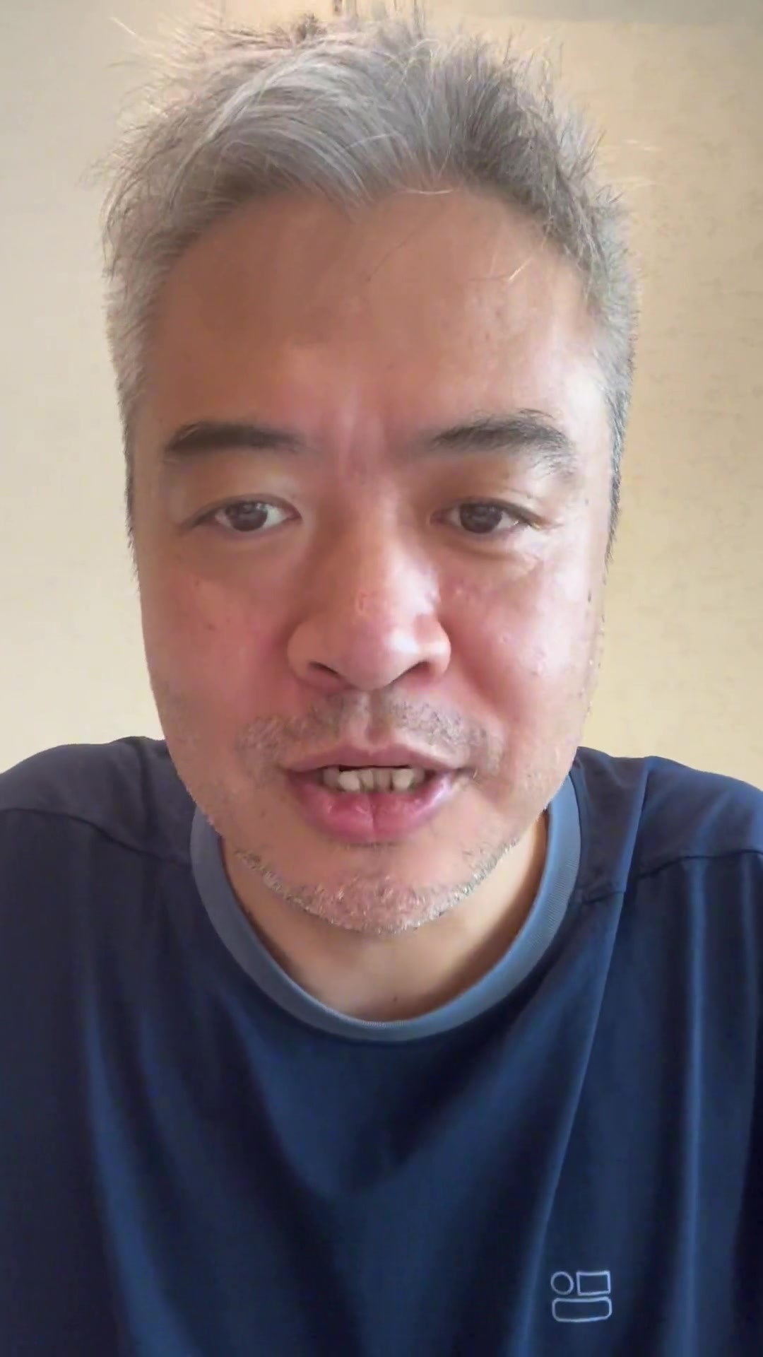 段暄：C罗37岁拿足坛顶薪牛掰不牛掰