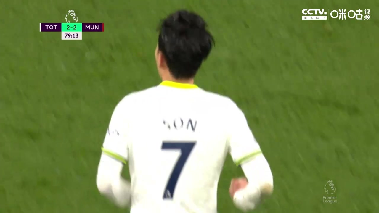 孙凯连线！凯恩送助攻孙兴慜破门 热刺2-2曼联扳平比分！