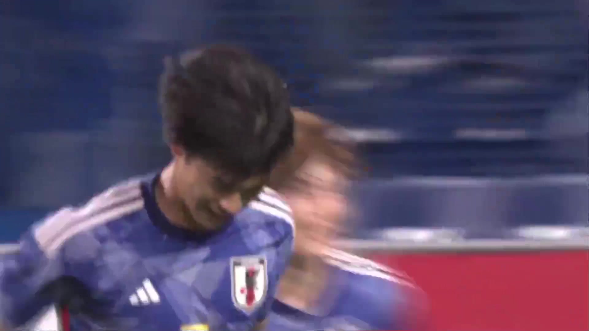 一气呵成！三笘薰带球内切射门2-0