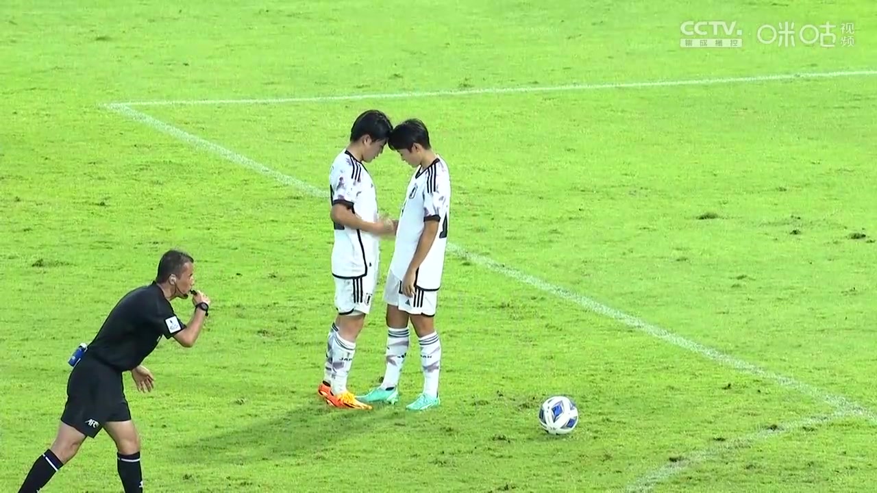 还是小孩！日本U17猜拳罚任意球+精彩破门