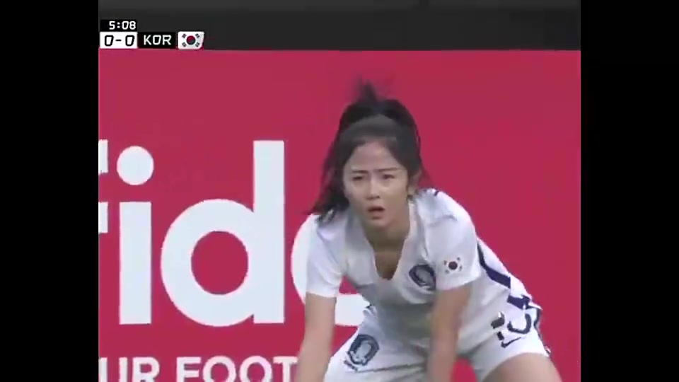 女足世界杯看不见她了！李玟娥赛场这一瞬间让我心动