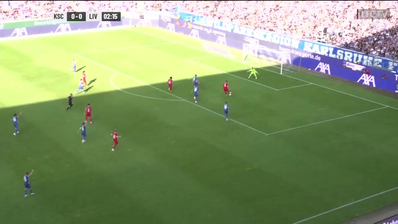 利物浦开场1-0领先！努涅斯这球进得真惊险