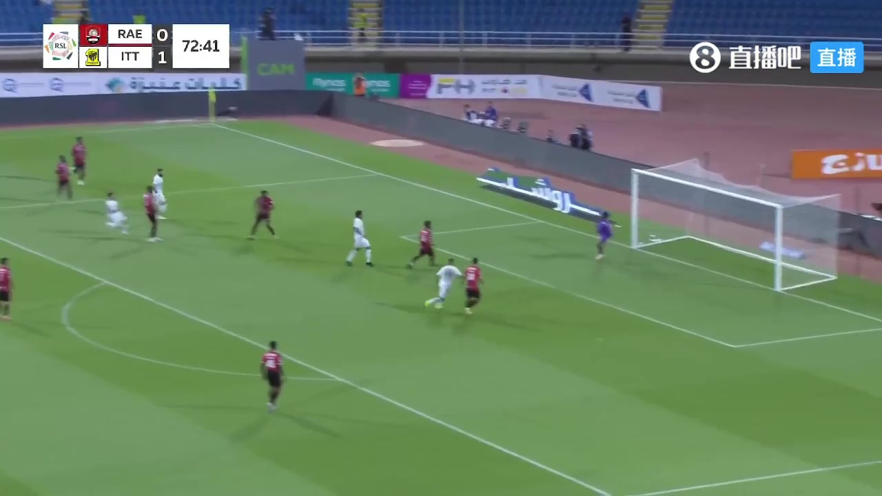 吉达联合2-0领先！科罗纳多弧线球破门再下一城