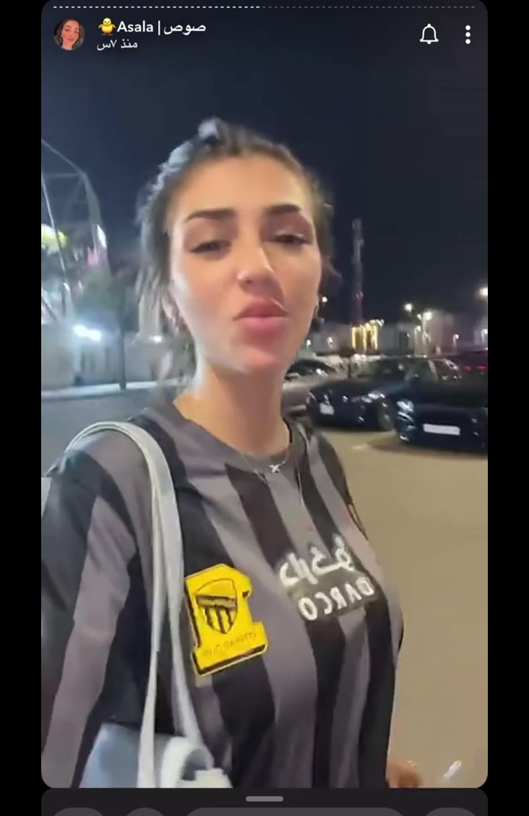 伤心的吉达联合美女球迷：3-1领先怎么会被逆转？