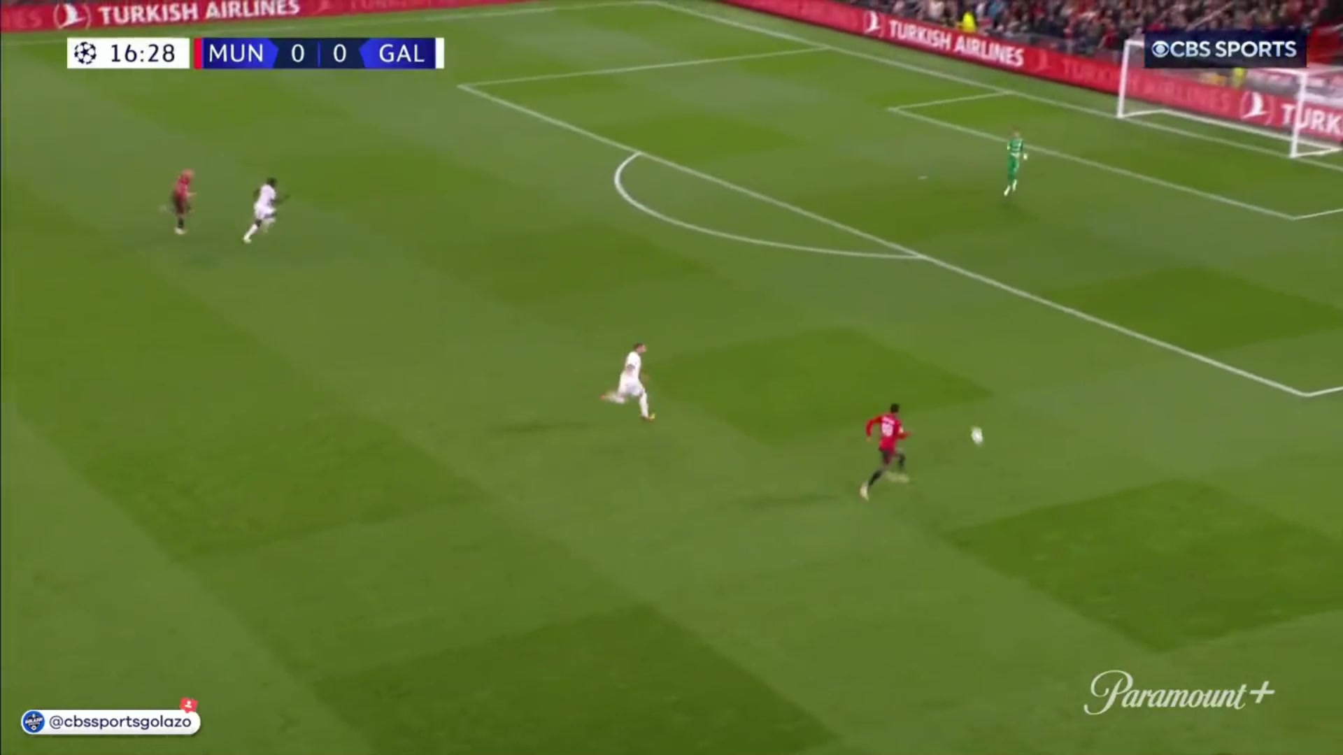曼联1-0领先！拉什福德助攻，霍伊伦破门