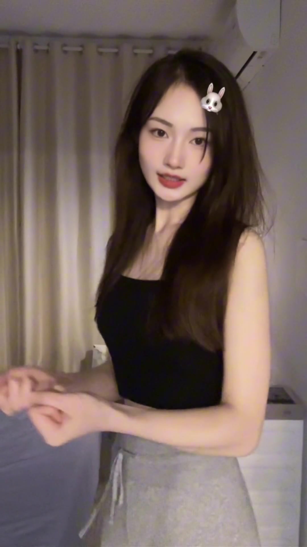 沈云怡：Kisskiss 听说女大学生都爱看