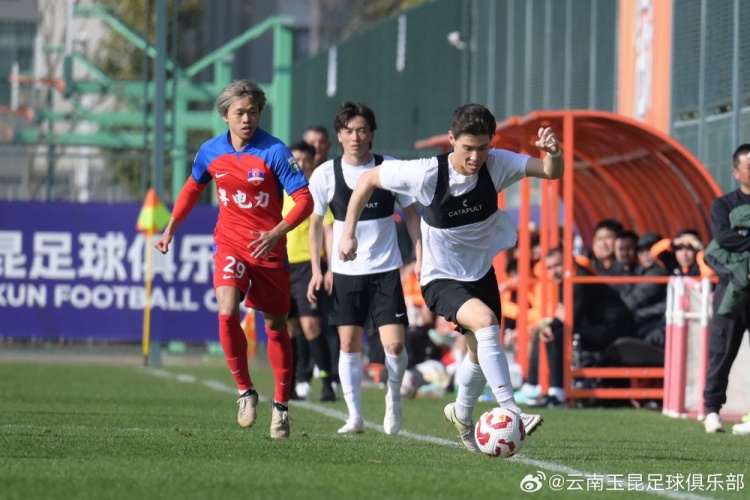 热身赛：奥斯卡、杨一虎破门，马镇扑点，云南玉昆11平梅州客家
